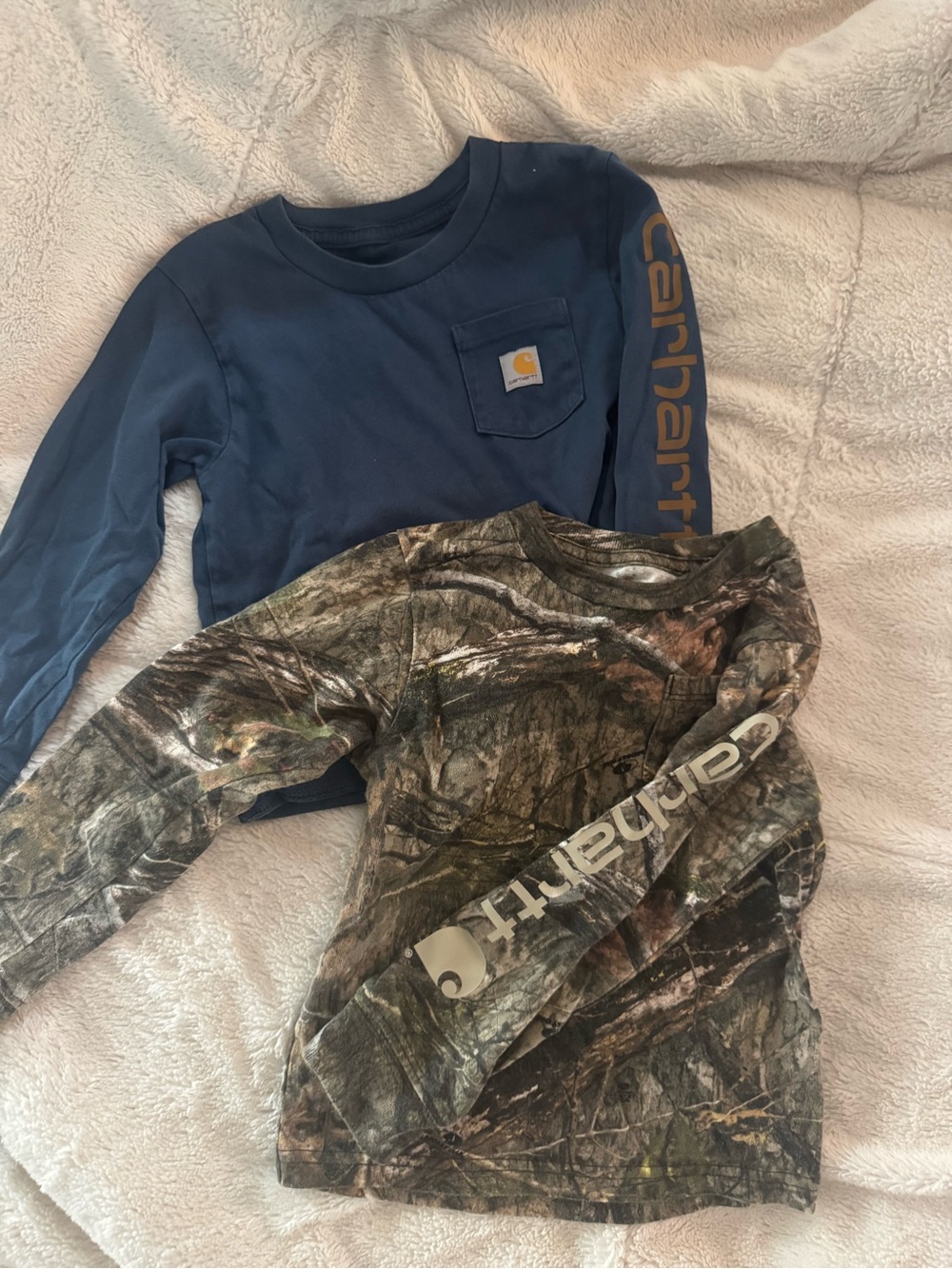 Carhartt Navy Long-Sleeve Pocket Tee & Camo Logo Sleeve Tee Set